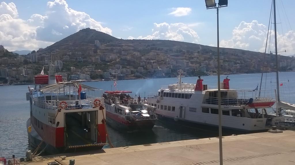 Apartment Alma Sarandë Buitenkant foto