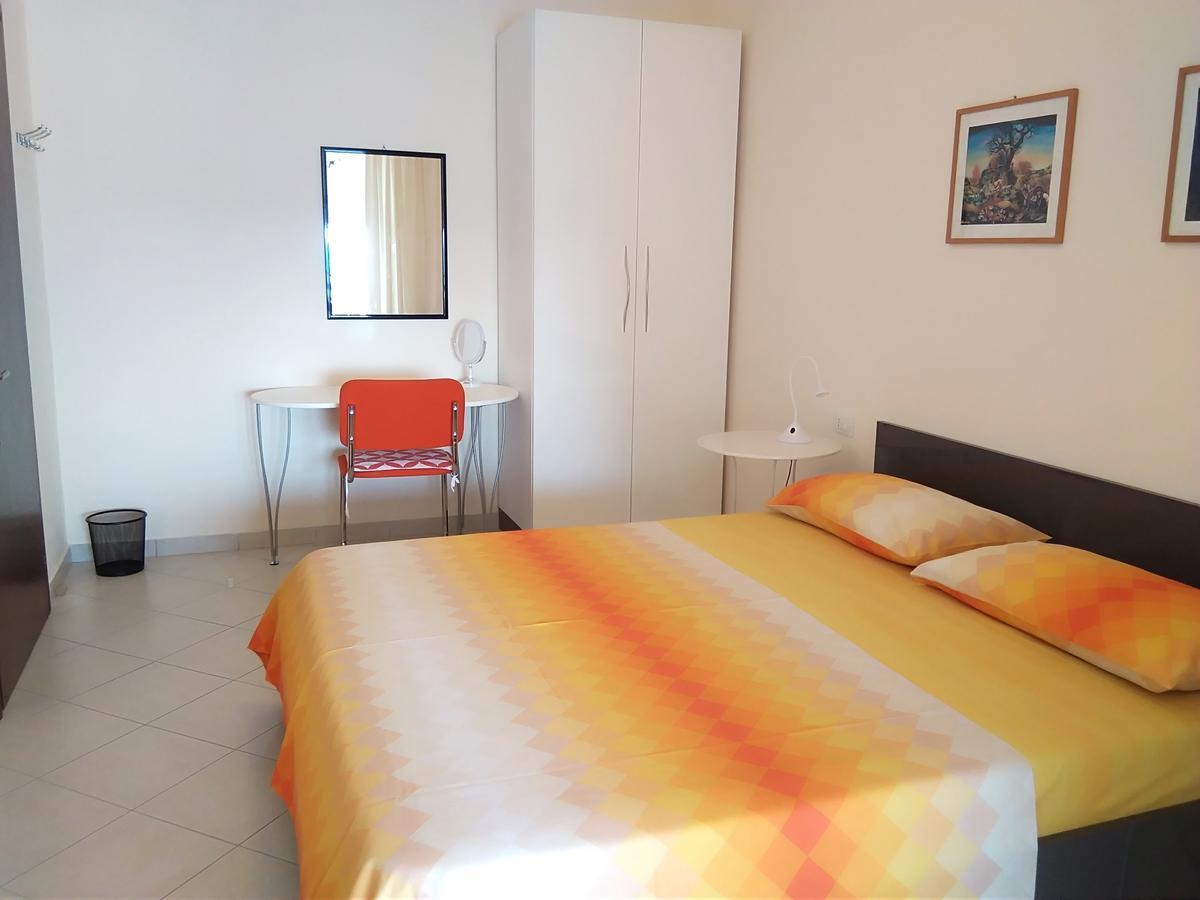 Apartment Alma Sarandë Buitenkant foto